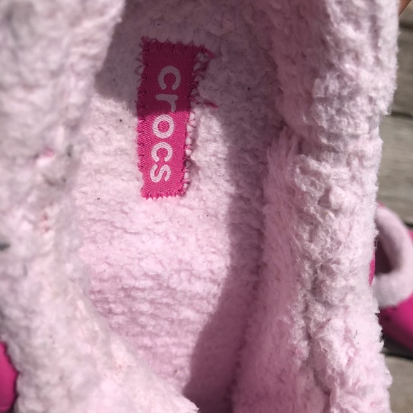 Crocs Classic Mammoth Lined Clog - Candy Pink - Picture 4 of 8